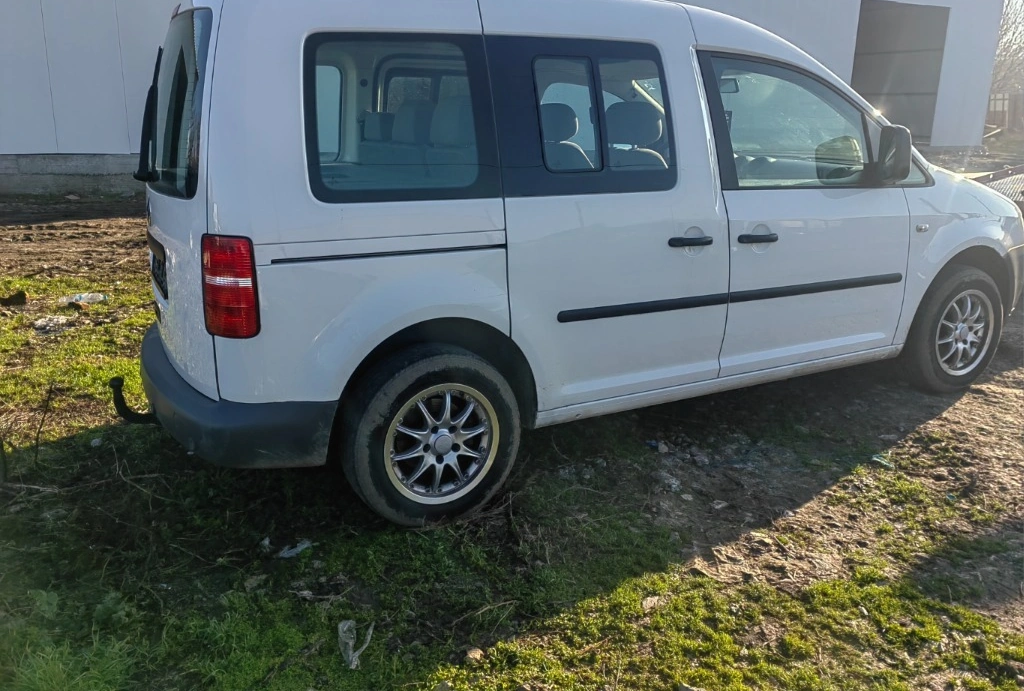 VW Caddy Life 2.0i Matan снимка 4