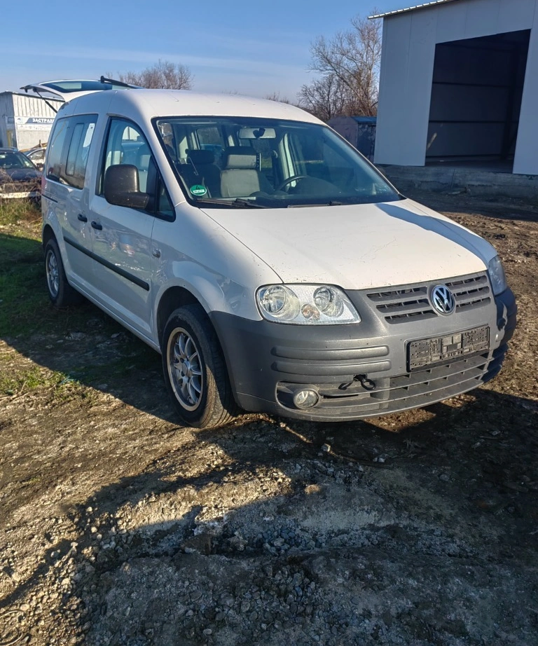 VW Caddy Life 2.0i Matan снимка 2