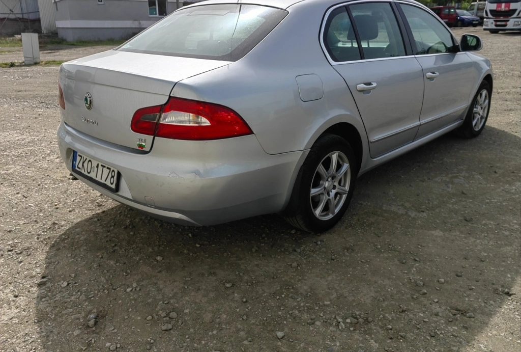 Skoda Superb 2.0TDI снимка 5