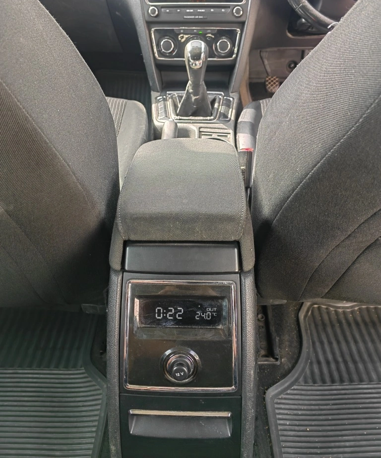 Skoda Superb 2.0TDI снимка 8