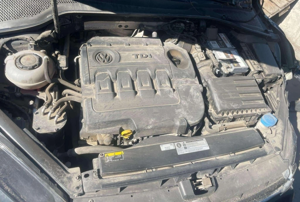 VW Golf 7 1.6CR 70000КМ снимка 4