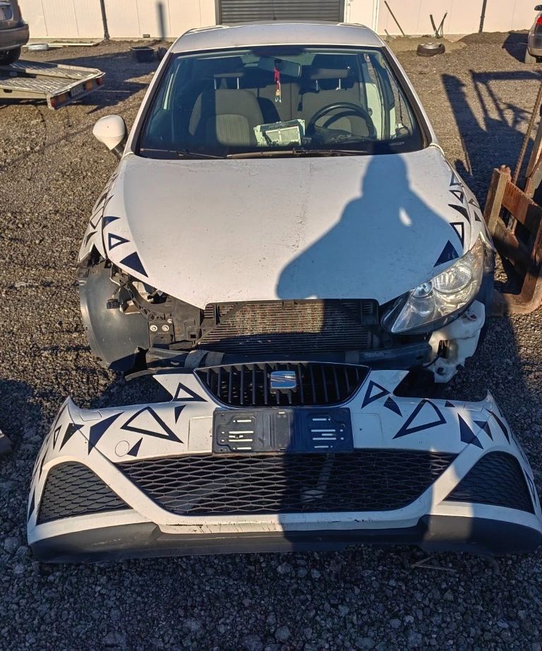 Seat Ibiza 1.6cr CAY снимка 2