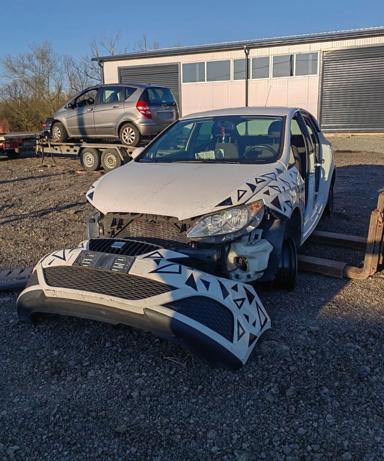 Seat Ibiza 1.6cr CAY снимка 4