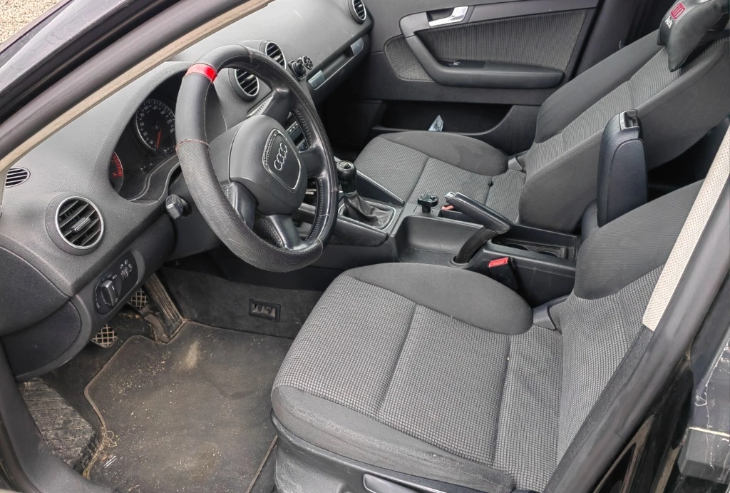 Audi A3 Sportback 1.6FSI BLF снимка 8