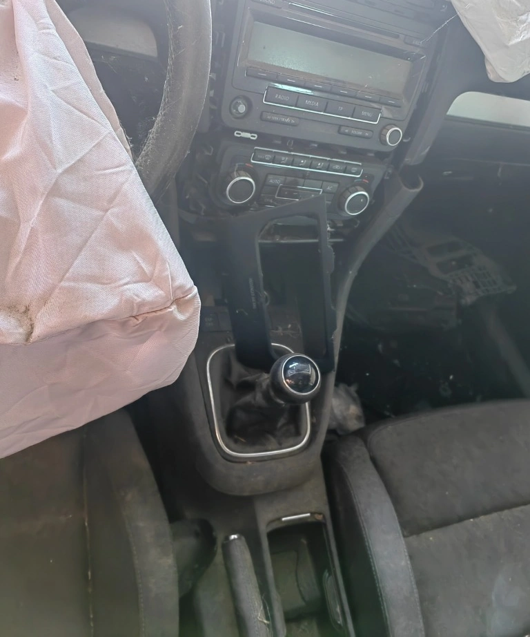 VW Golf 6 2.0CR снимка 8