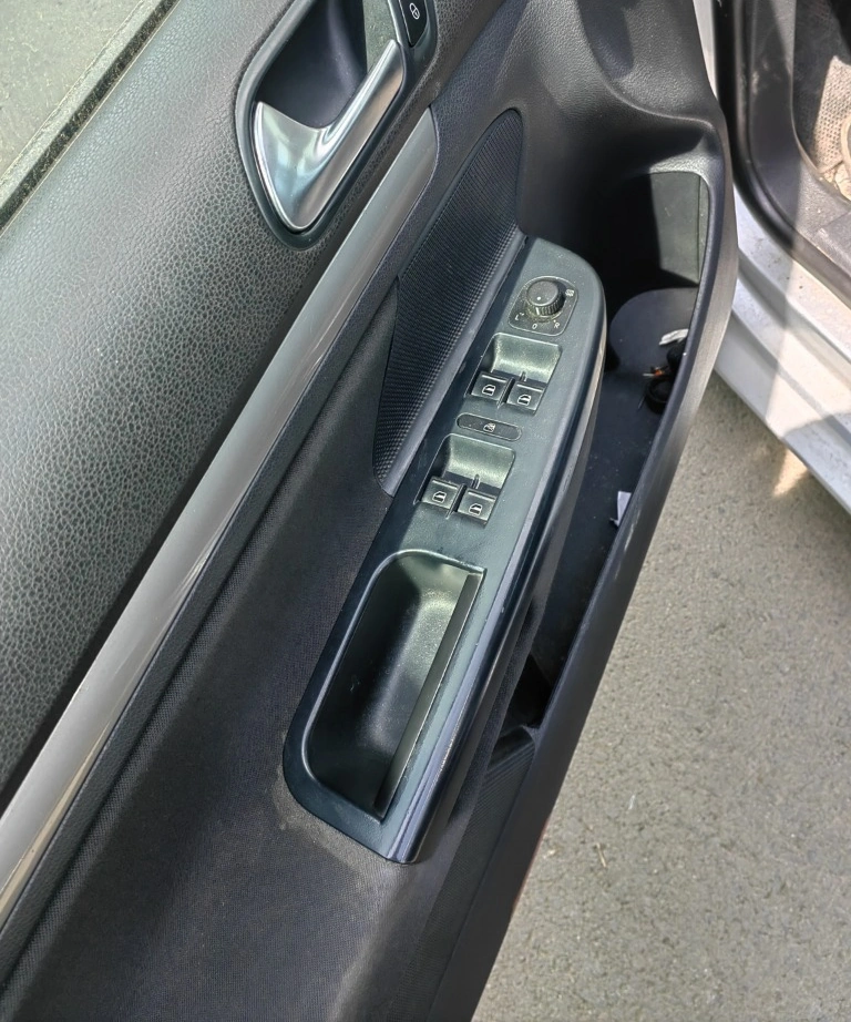 VW Golf 6 1.6CR CAY снимка 5