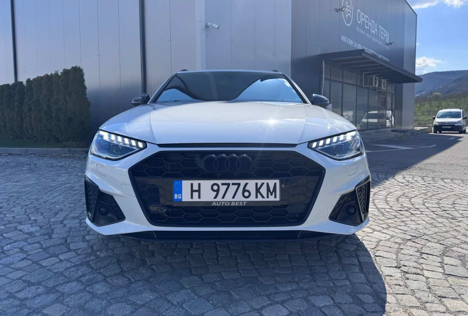 Audi A4 S-line снимка 2